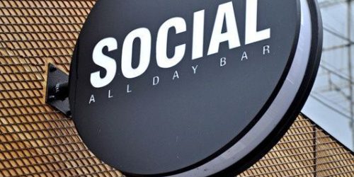 ca24d6b6-2f2c-49aa-a1c4-aed79a8c102e