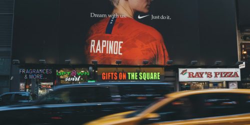 nelson-ndongala-6VBVp-V0txQ-unsplash (1)